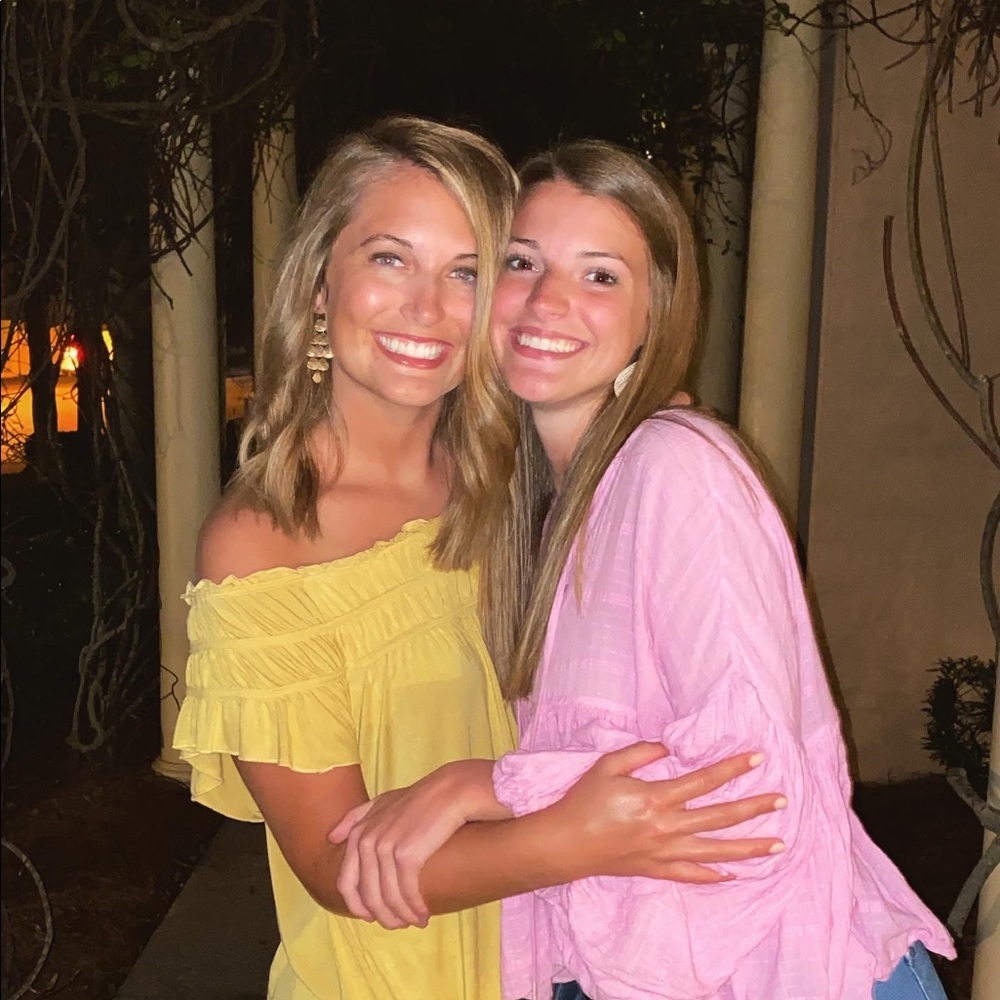 Meet your Posher, Hayley